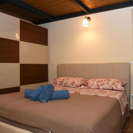 Apartamento Casa Masuccio Salerno Exterior foto